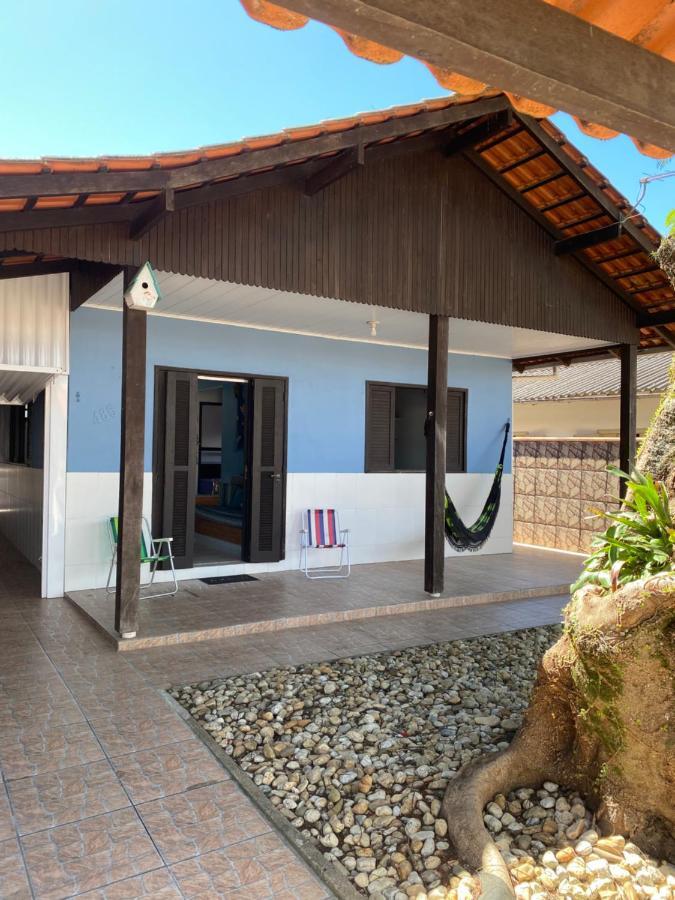 Casa Em Penha Scヴィラ エクステリア 写真