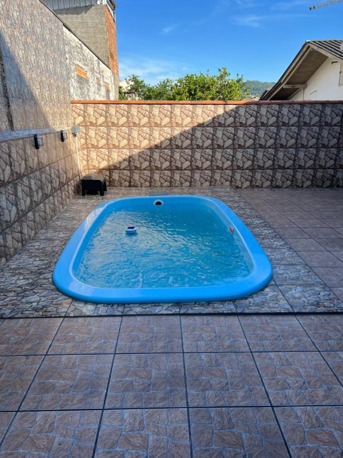 Casa Em Penha Scヴィラ エクステリア 写真